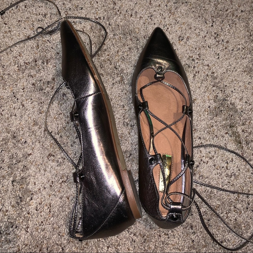 Halogen Owen bronze pointy toe Ghilles flats